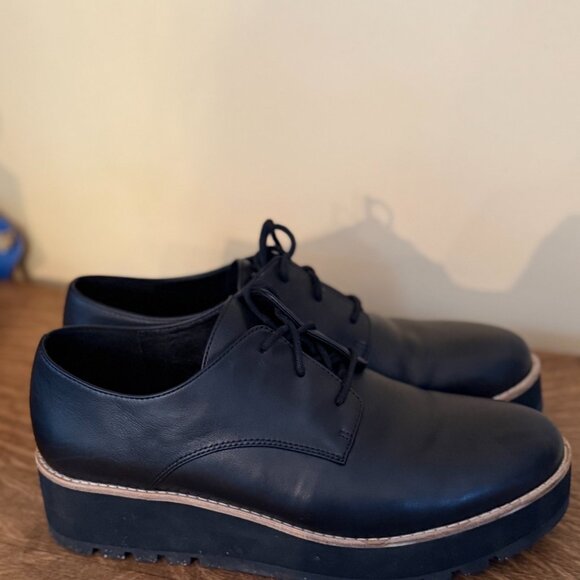 Eileen Fisher Leather shoes - Picture 1 of 6